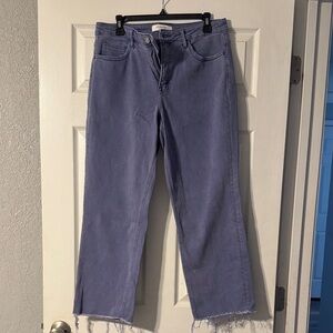 Chic Women's Cropped Jeans in Blue